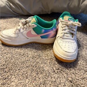 Nike White and Pink Low-Top Sneakers Air Force
